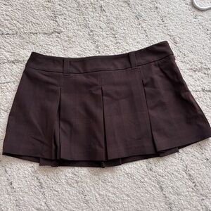 Aritzia Sunday Best Brown Plaid print Pleated Mini Skort /skirt